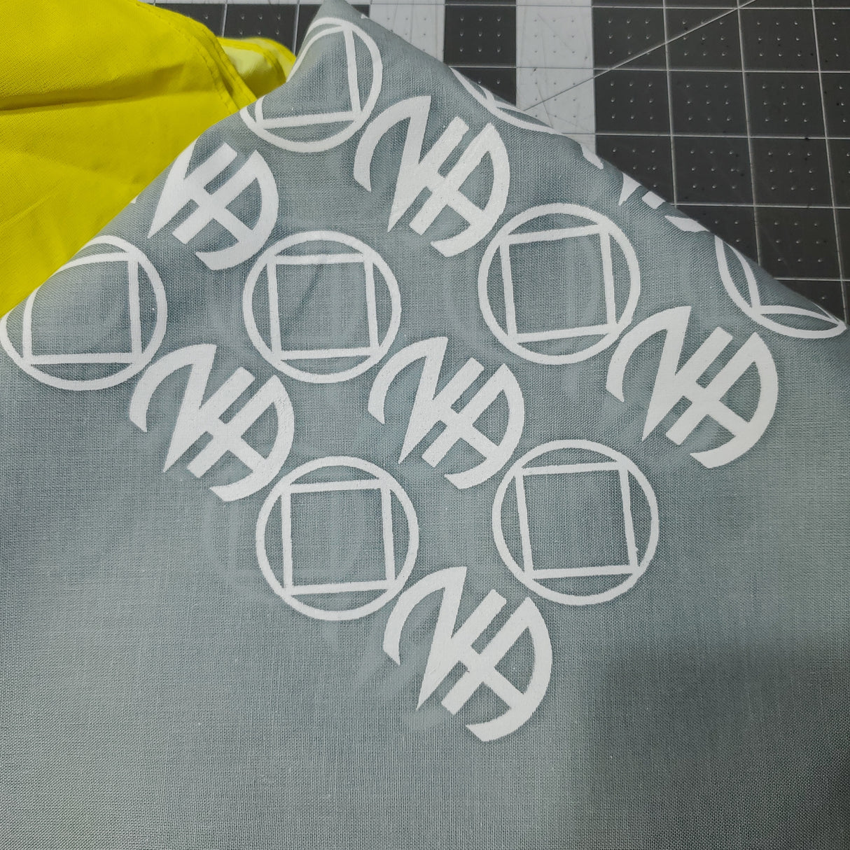 hg - Bandanas - Choose You Color