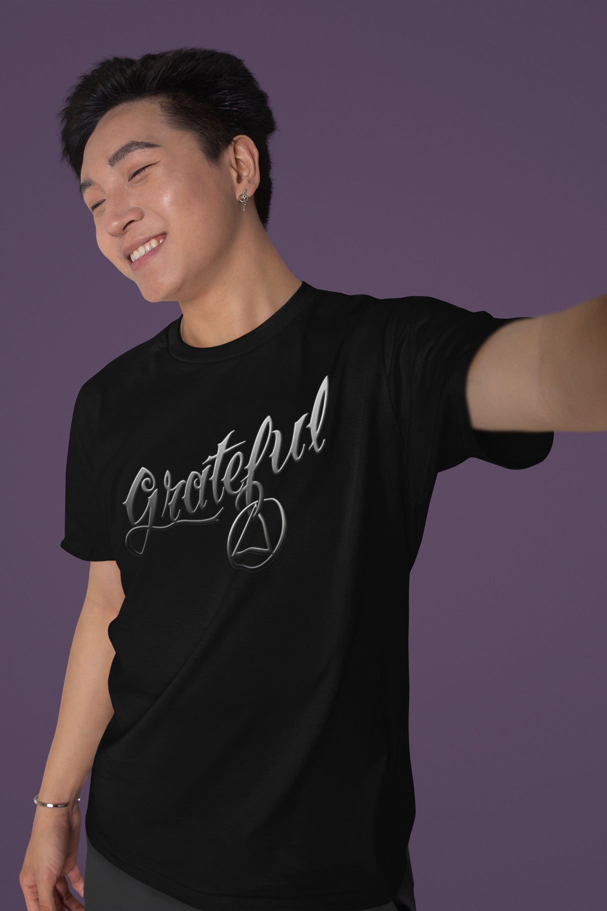 AA - Grateful V.2 AA dtg Tee