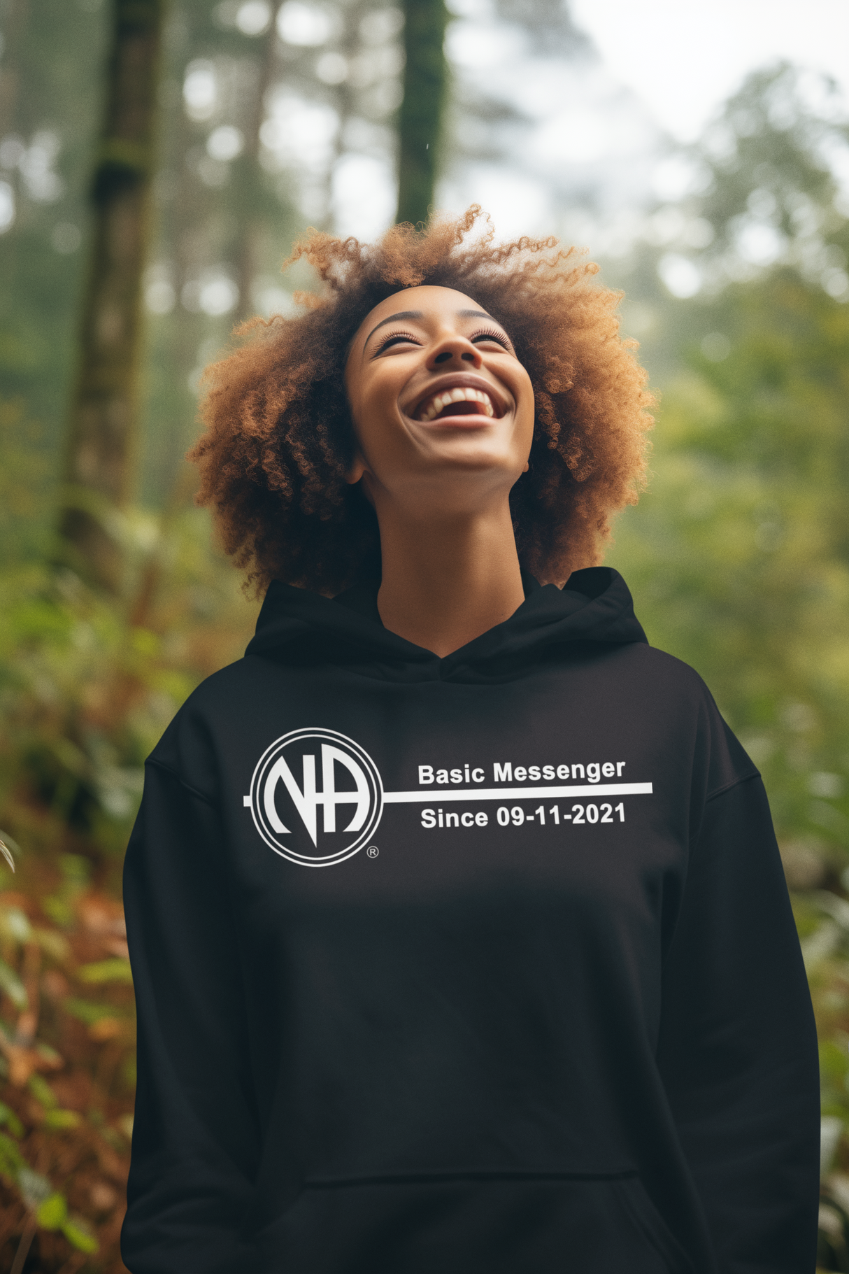 NA Basic Messenger Hoodie
