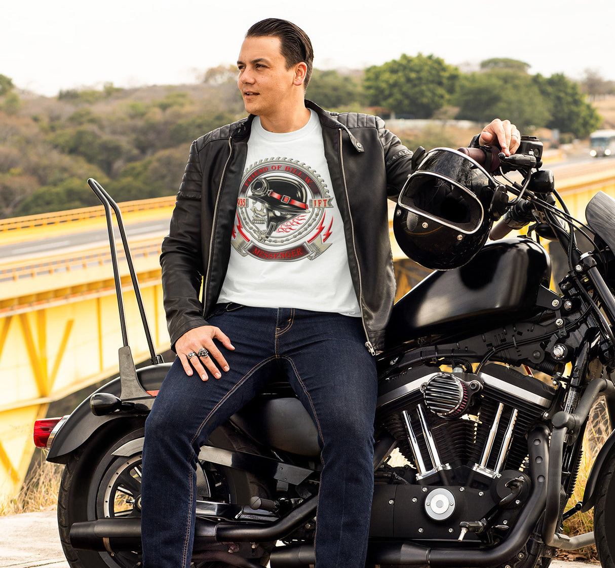 Bill W 1935 Messenger AA dtg Tee