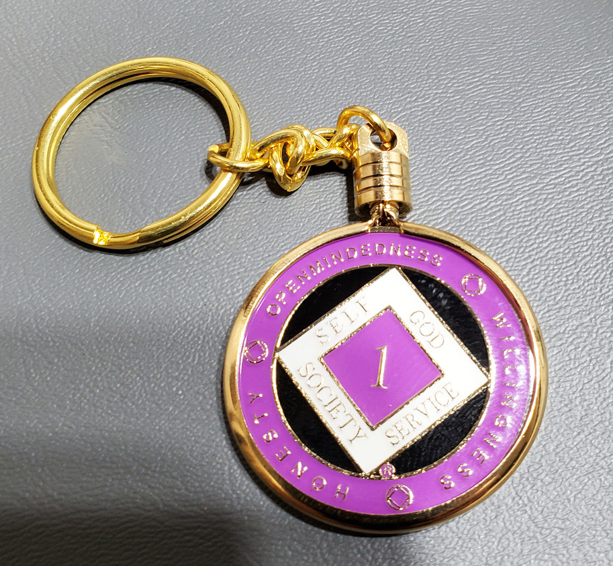 mhkt- Key Chain Medallion Holder w/ Chain
