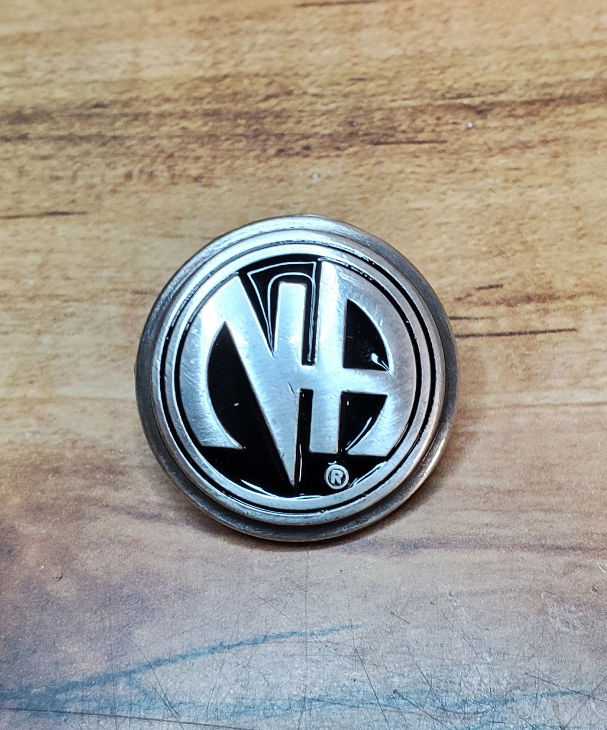 Antiqued Silver NA Metal Concho