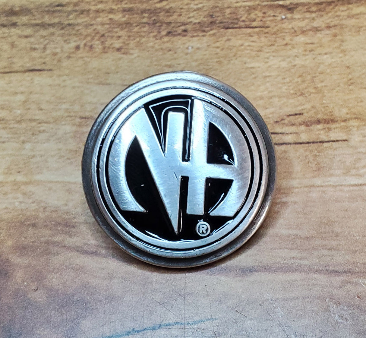 Antiqued Silver NA Metal Concho