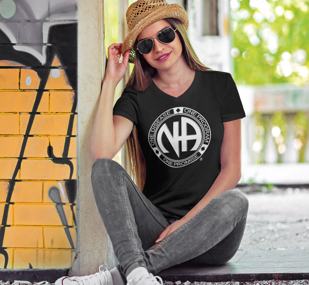 One Disease One Program V.2 dtg V-Neck Tee