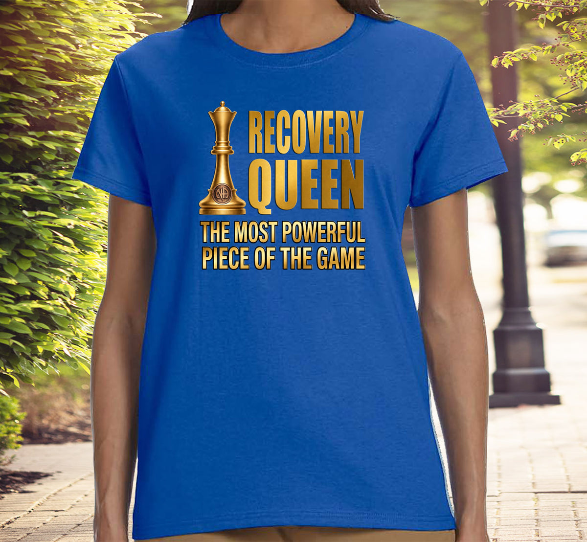 ldTs- Queen Chest Piece Tee