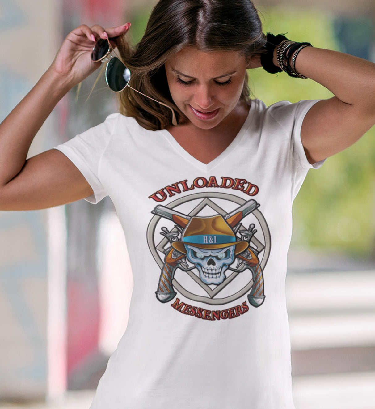 Unloaded Messenger dtg V-Neck Tee