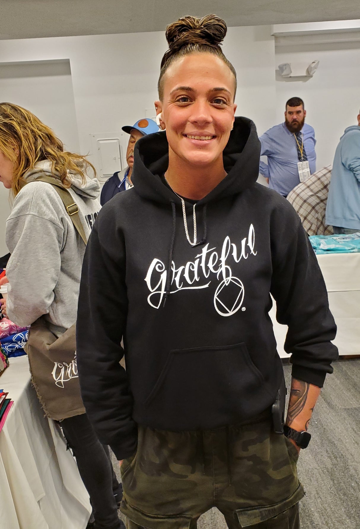 Hoodie - GRATEFUL NA - Black