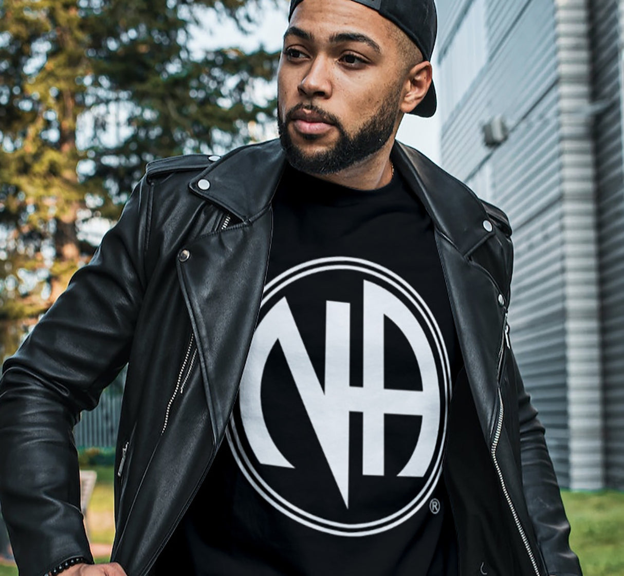 Large NA Symbol SS/LS Tee