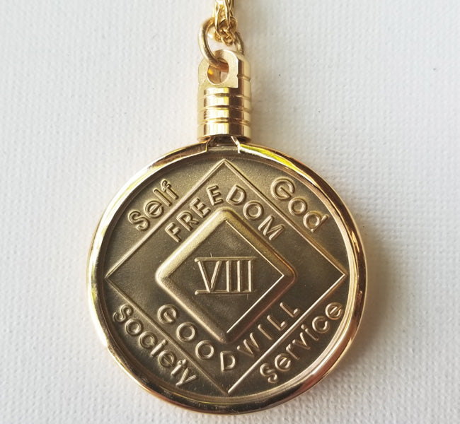 mhkt- Necklace Medallion Holder