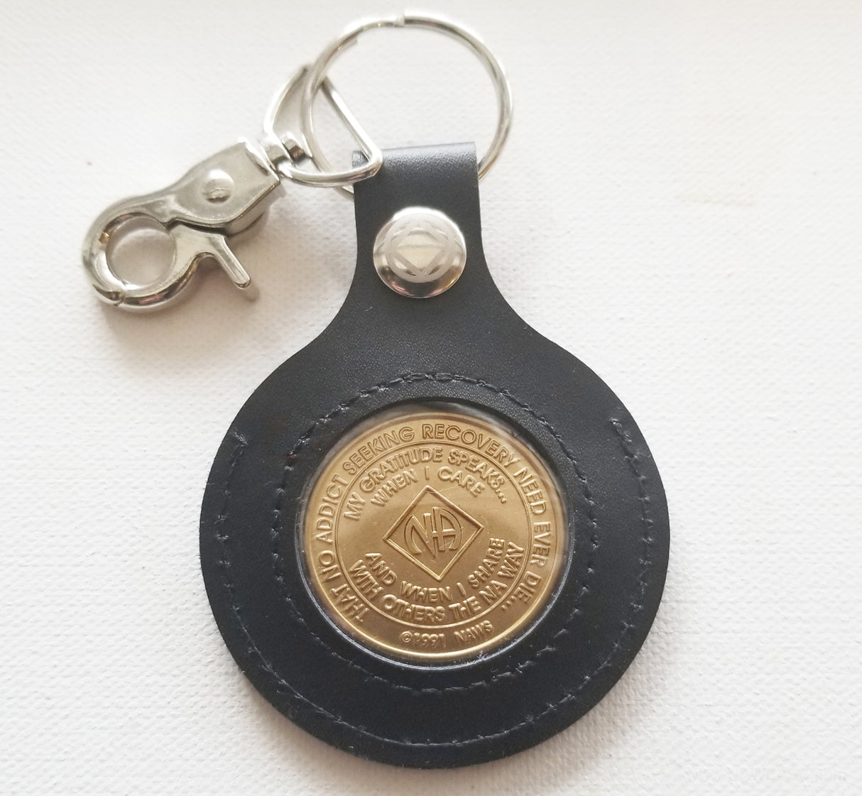 Two-sided Leather Medallion Holder Key Fab