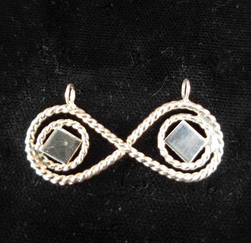 az0173- Silver, NA Infinity Symbol # 2 Pen - nawears