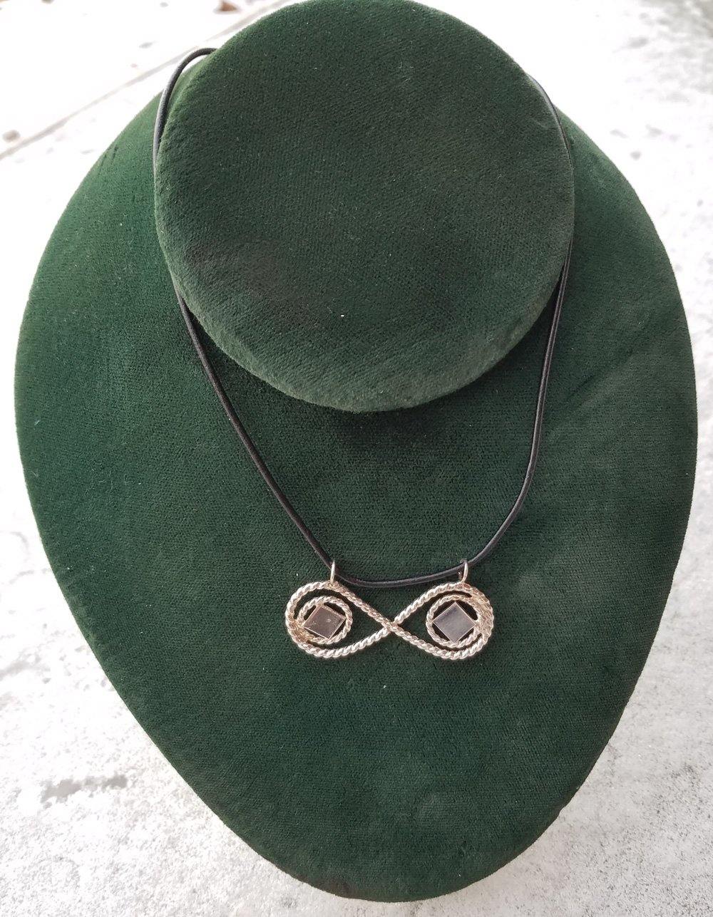 az0173- Silver, NA Infinity Symbol # 2 Pen - nawears