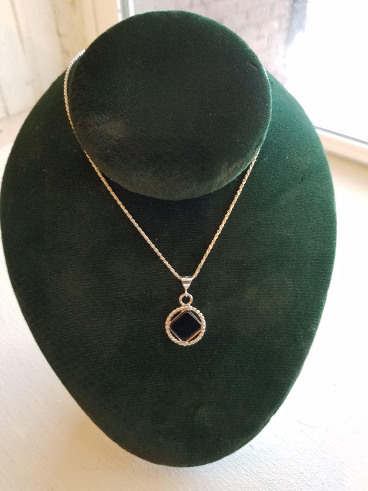 az0176-Small Silver NA Black Onyx Pendant - nawears