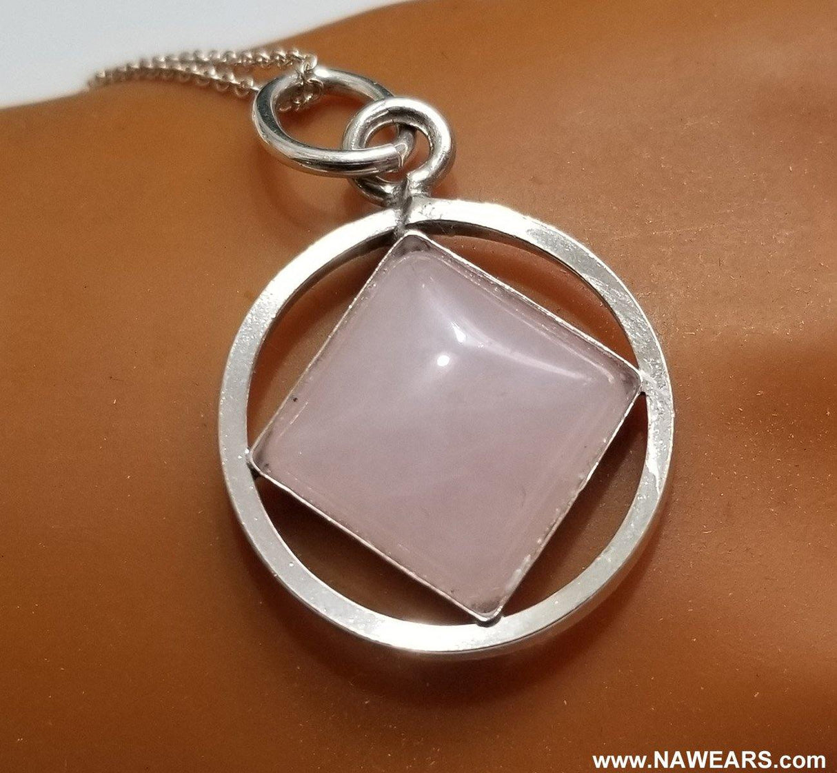 az0177- NA Silver Off White Gem Pendant - nawears