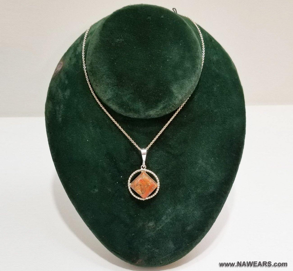 az0178- NA Twisted Silver With TYextured Gem Pend - nawears