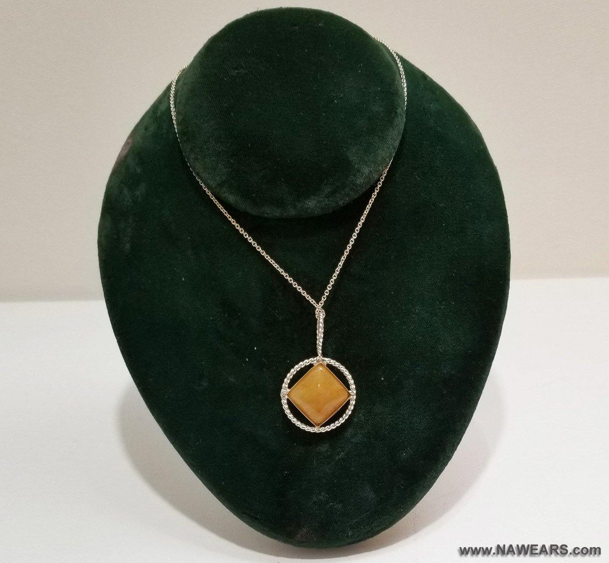 az0179- NA Twisted Silver With Gem Pendant - nawears