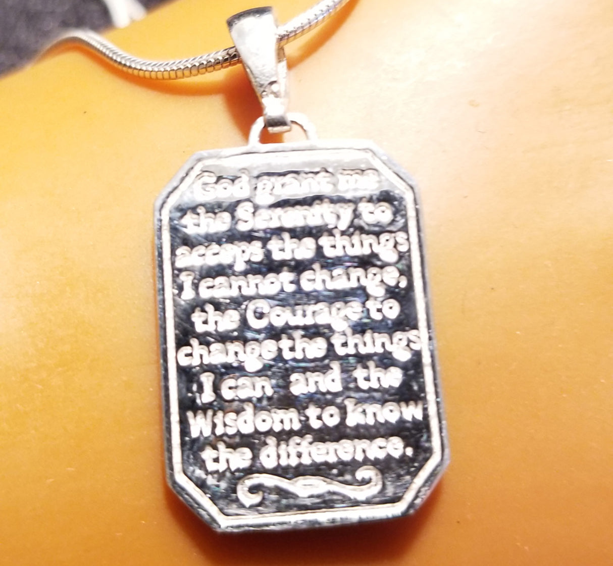 NA / AA SERENITY PRAYER PENDANT - nawears