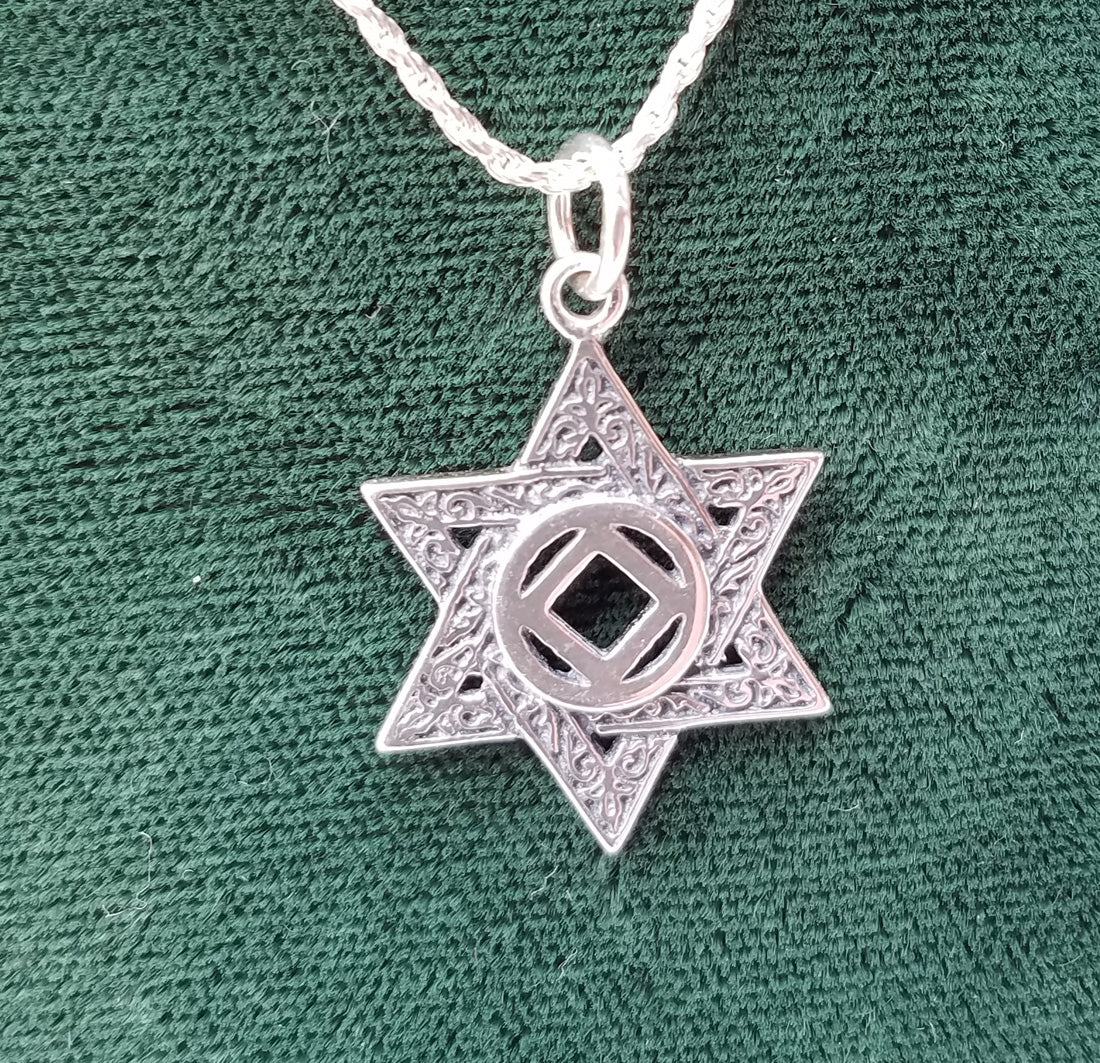 ssj009- Star With NA Symbol Pendant