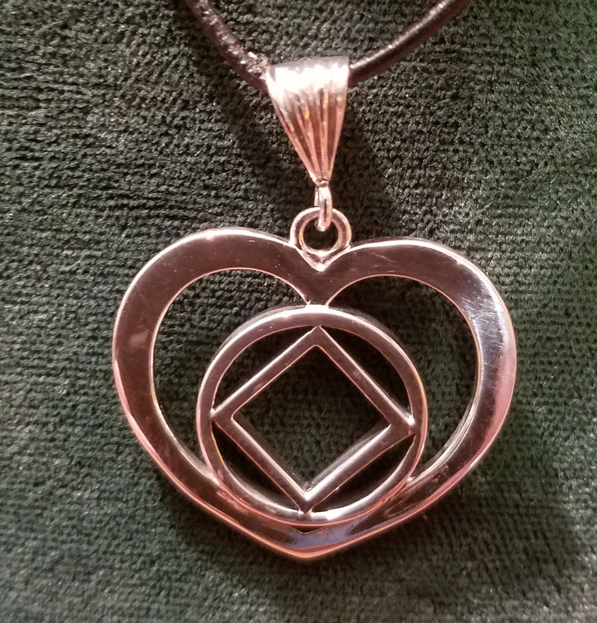 ssj016- Large Heart w/ Service Symbol Pendant