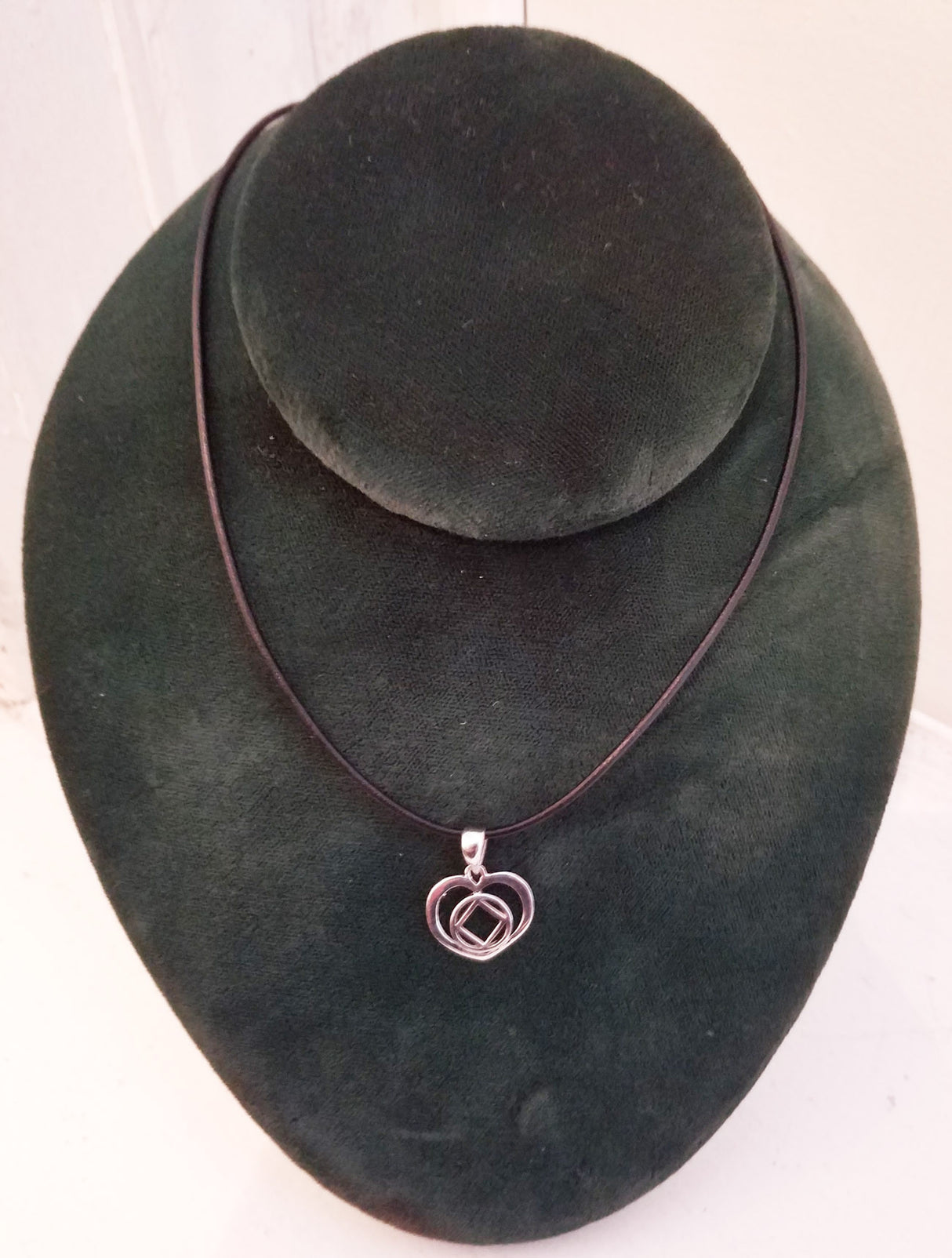 ssj018- Small Heart w/ Service Symbol Pendant