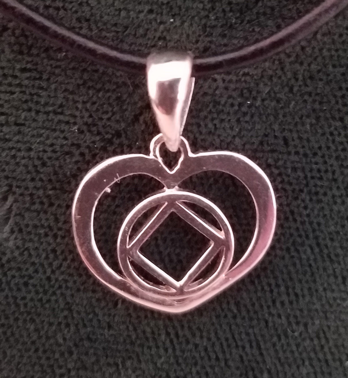 ssj018- Small Heart w/ Service Symbol Pendant
