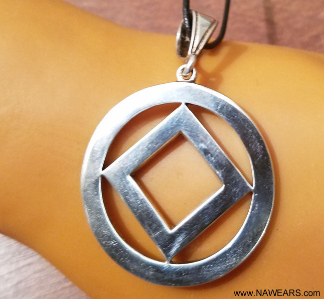 ssj025- Large Service Symbol Pendant