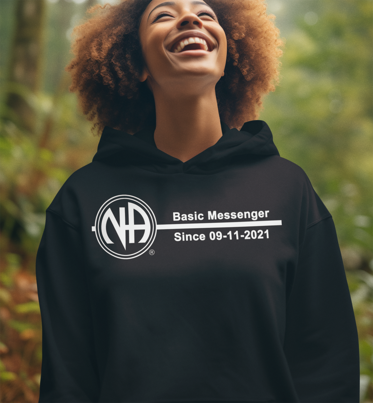 NA Basic Messenger Hoodie