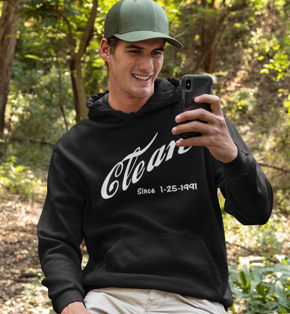 Cola Style Clean Date Pullover Hoodie