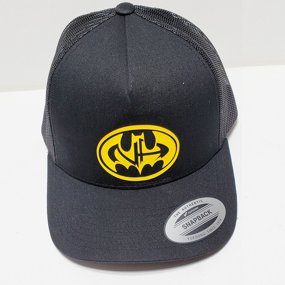 NAWEARS, Narcotics Anonymous Clothing, Trucker Cap - Recover Man – nawears