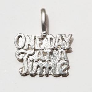 ster004 - Silver One Day At A Time Pendant / Charm - CLEARANCE - nawears